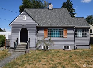 8519 Golden Given Rd E, Tacoma, WA 98445