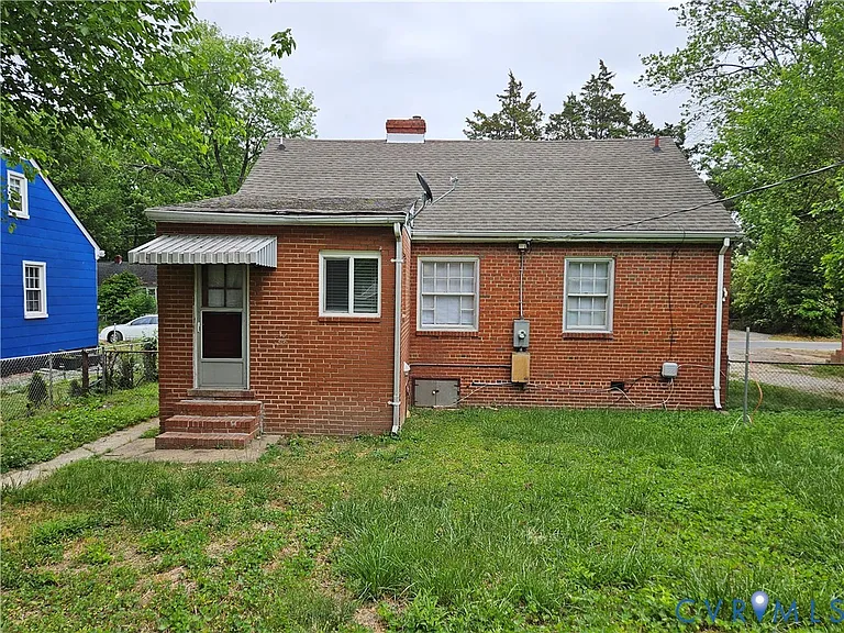 1305 Chambers St — Photo 2