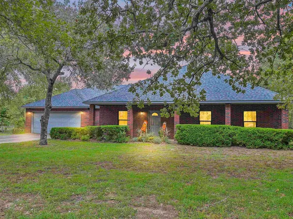 6590 Emily Ln, Athens, TX 75751