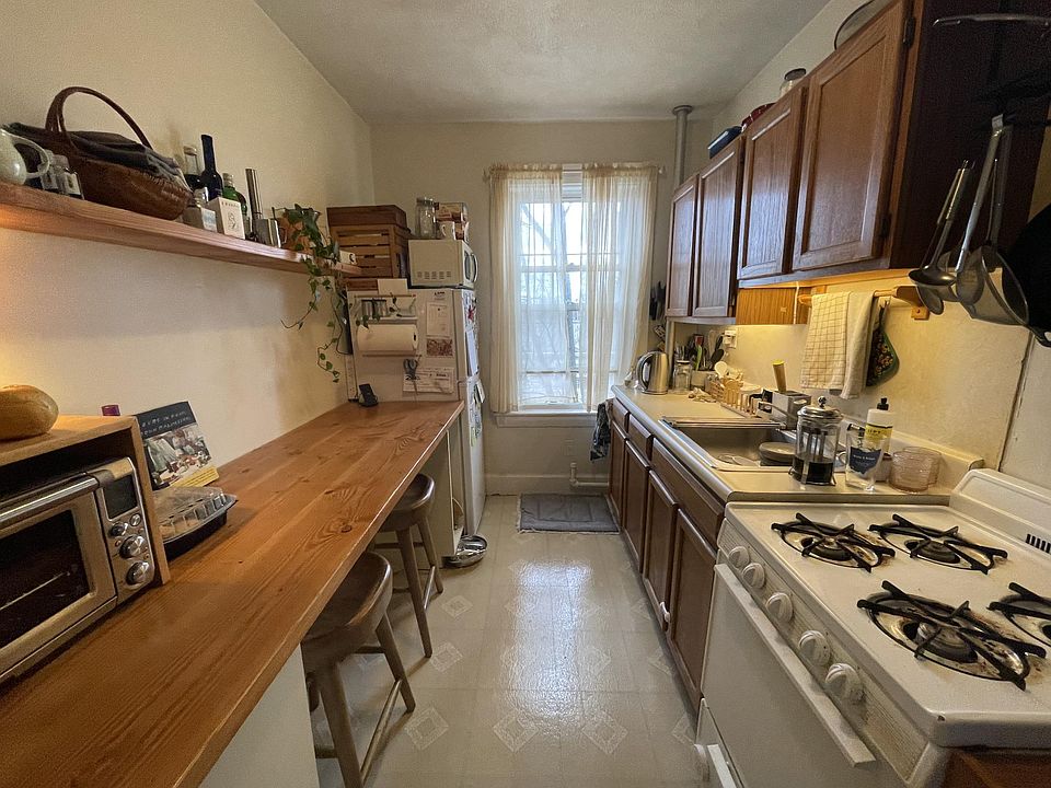 2nd image of 155 Summer St #R11