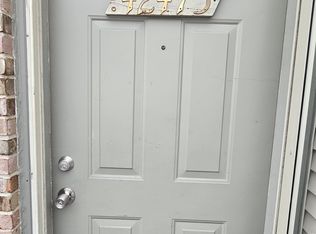 42475 Lilley Pointe Dr, Canton, MI 48187