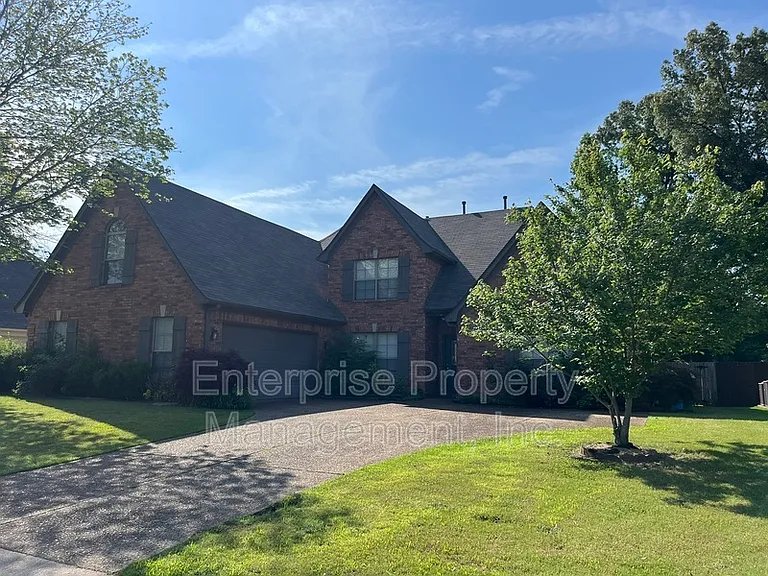 11861 Bridal Ln — Photo 2