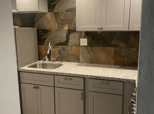 2701 Ivy Dr APT A, Oakland, CA 94606