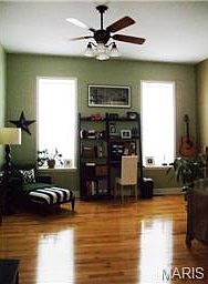 3rd image of 3140 California Ave