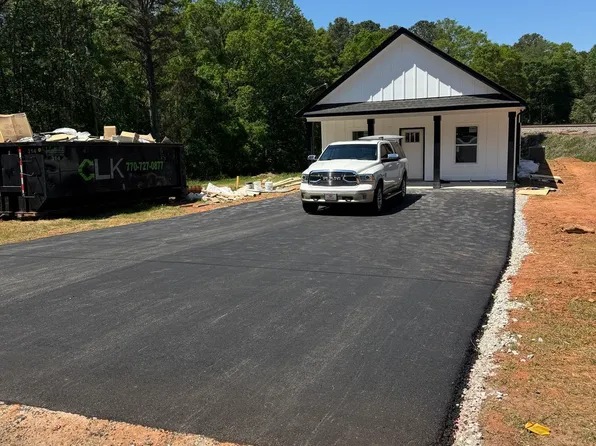 29 Laurel Ln, Carrollton, GA 30116