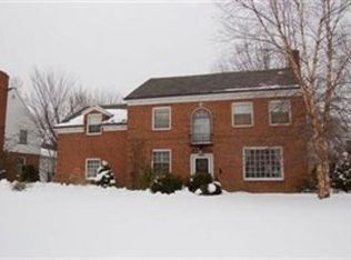 18404 Van Aken Blvd, Shaker Heights, OH 44122
