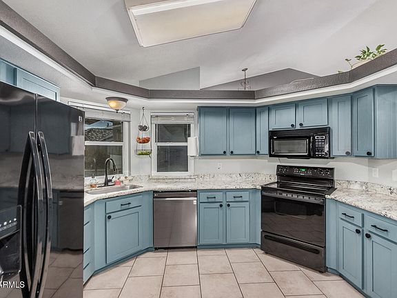 3rd image of 5624 W VILLA THERESA Drive
