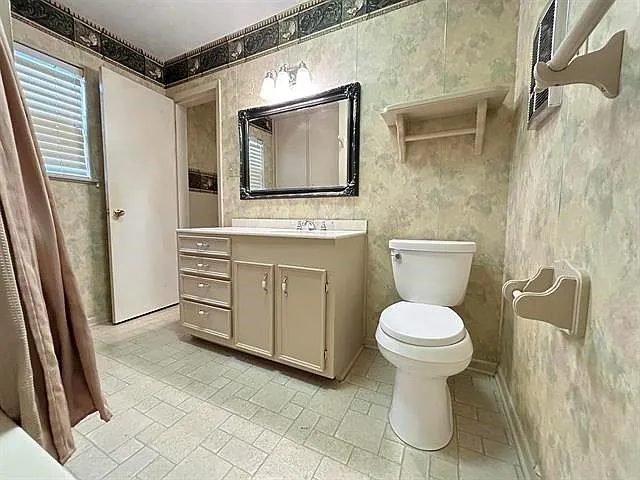 270 Ferndale Ln — Photo 19