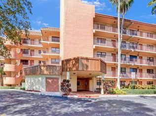 7401 NW 16th St #503, Plantation, FL 33313