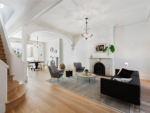5th image of 92 Bergen St #1