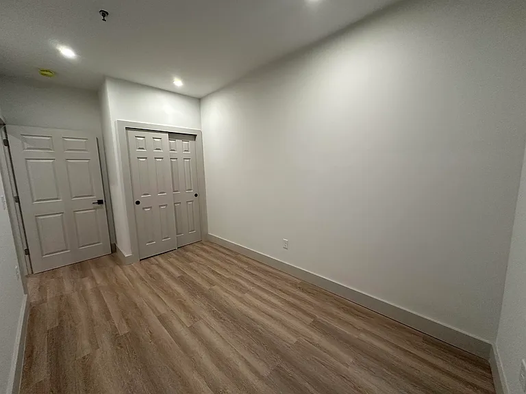 114 Main St #101 — Photo 10
