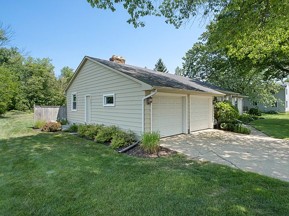 4th image of 3017 Beechcrest Dr