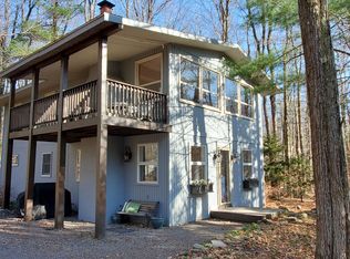 193 Gross Dr, Pocono Pines, PA