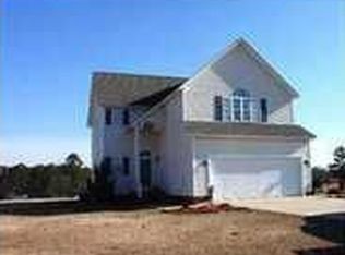 70 Meadow Hills Dr, Four Oaks, NC 27524