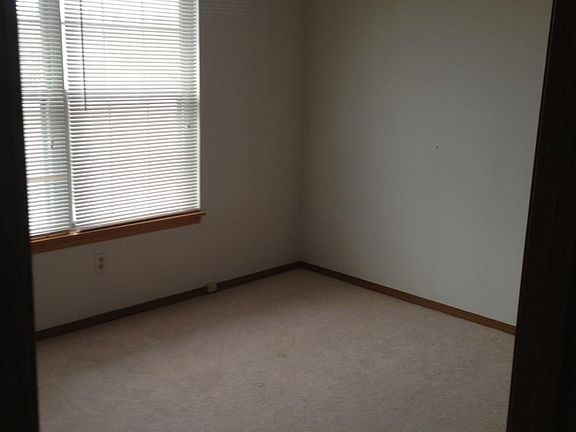 5th image of 4116 Riverfront Ct