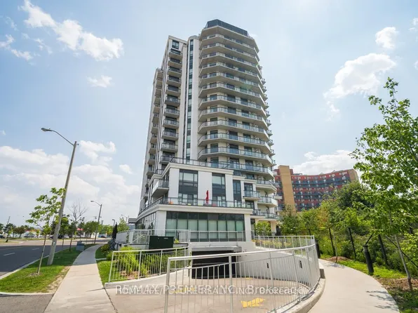 840 Queens Plate Dr, Toronto, ON