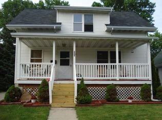 522 4th St, Green Bay, WI 54304