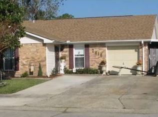 2616 Cascade Dr, Marrero, LA 70072