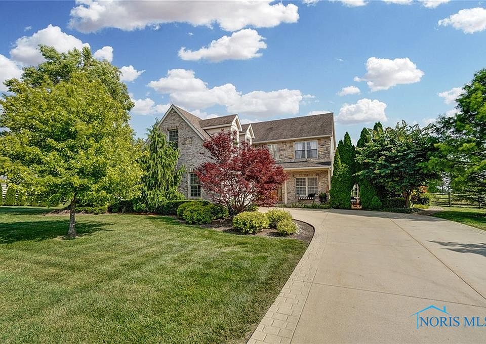 1st image of 14861 Prairie Lake Dr