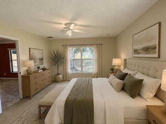 5th image of 104 Herring Ln