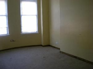 2nd image of 3711 W Cermak Rd