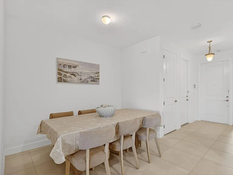 13570 SW Starkissed Ln #7 — Photo 13