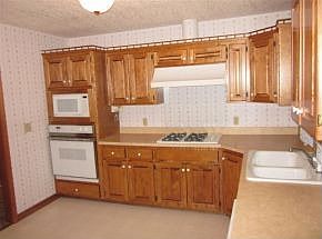 2nd image of 1318 Wendy Ln