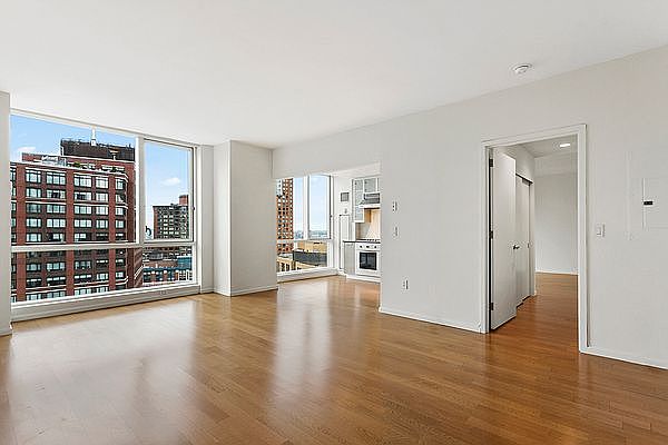 1st image of 200 Chambers St APT 21B