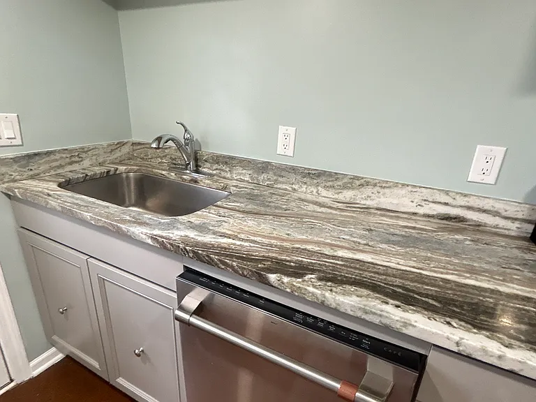 4403 Caroline Ave — Photo 6