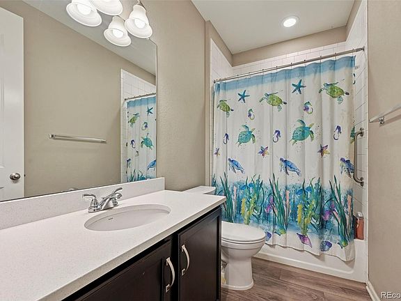 3rd image of 10571 Yosemite Street
