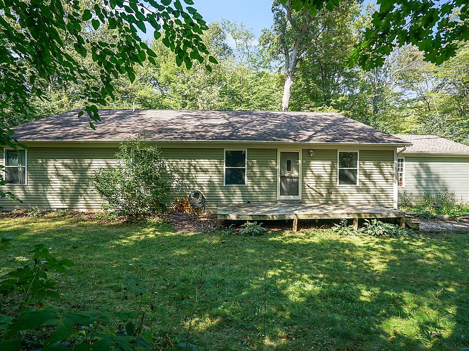 1st image of 2912 West St