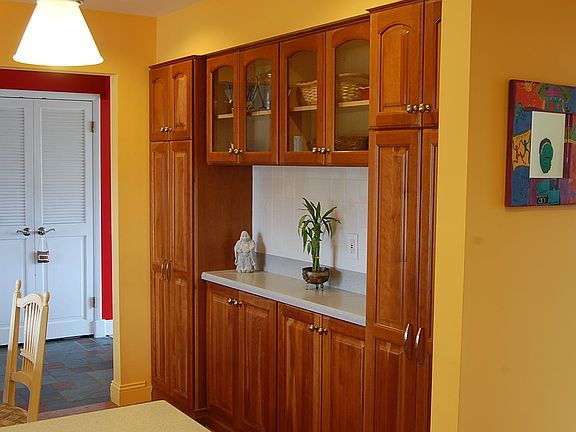 Duel kitchen pantries