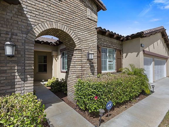 2nd image of 34042 Vandale Ct