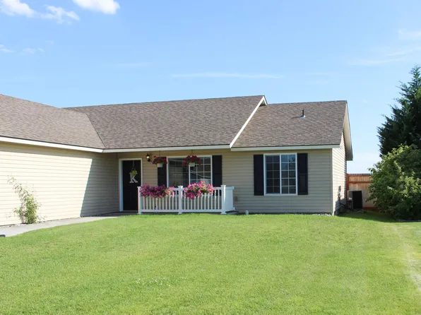 1121 W Luta St, Moses Lake, WA 98837