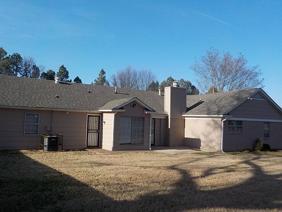 4th image of 6075 Pebble Beach Ave
