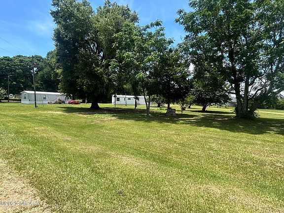 3rd image of 18 Capital Square Dr