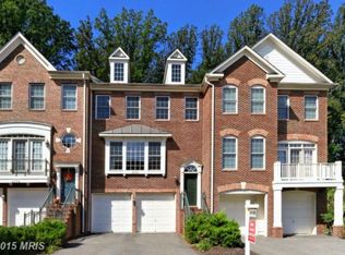 4452 Black Ironwood Dr, Fairfax, VA 22030
