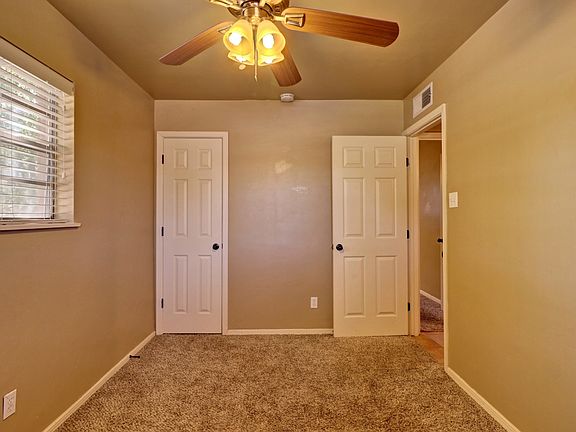 2nd image of 2170 Calle De Santa Ana