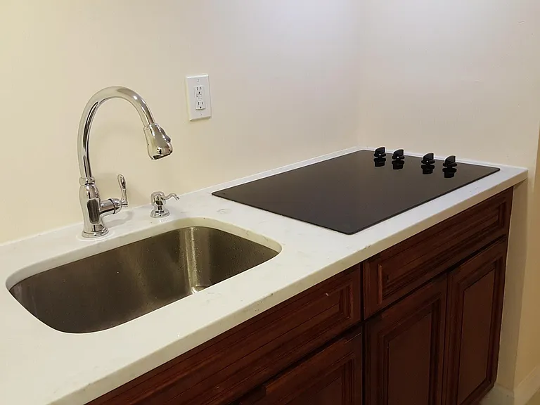 616 Liberty Ave — Photo 15