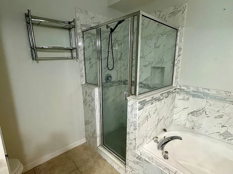 2367 Brewerton Ln — Photo 18