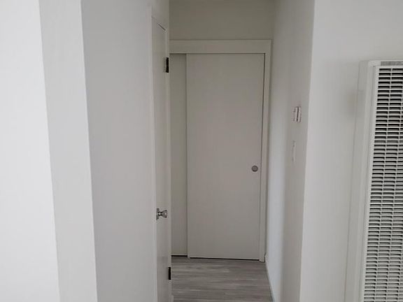 5th image of 1641 6th Ave #4