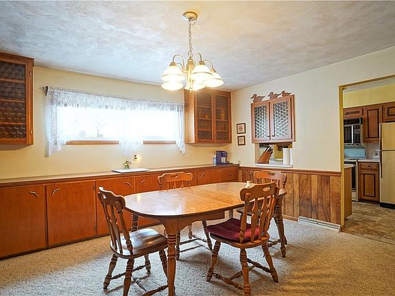 3rd image of 2650 Maitland Cir