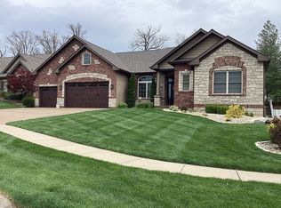 528 Elm Creek Dr, Wentzville, MO