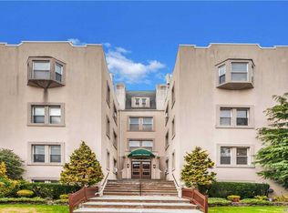 715 Prospect St #4, Baldwin, NY 11510