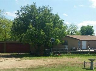 513 Avenue B, Blanket, TX 76432