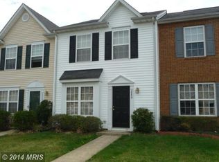 3940 Saint Michaels Sq, Fredericksburg, VA 22408