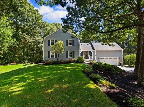 3 Karen Way, Methuen, MA 01844