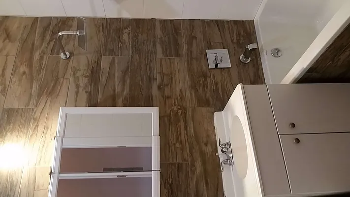 Rented by Signature Property Realty | media 36