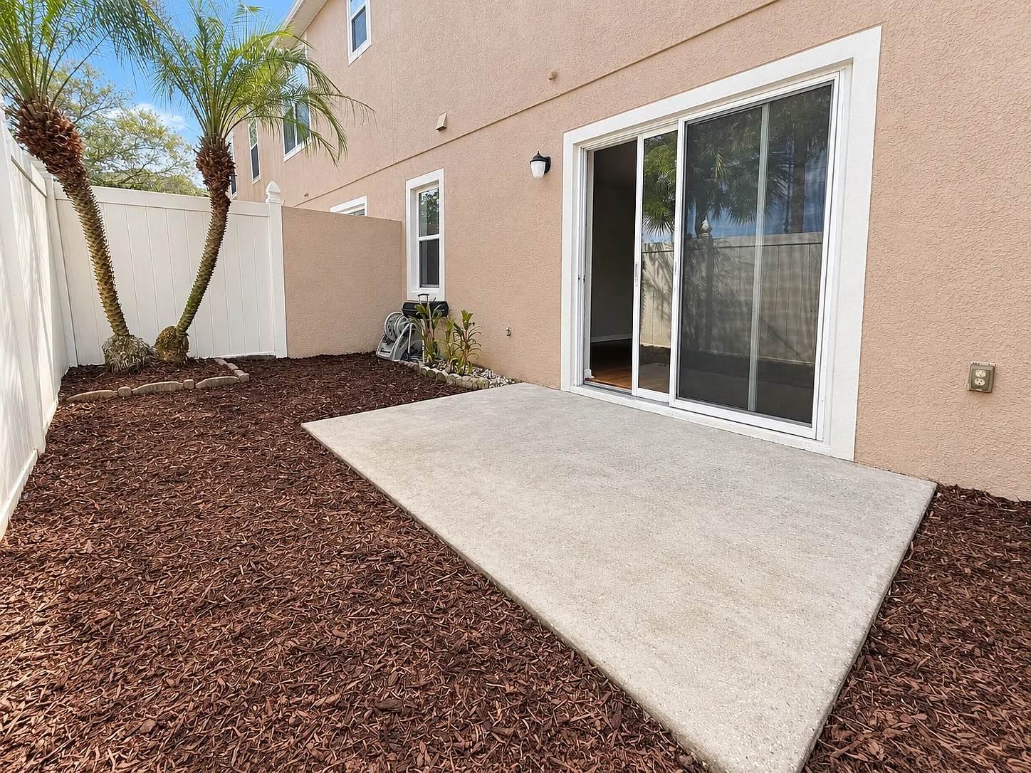 3 bed, 1516 sqft, $2,950 — Photo 3