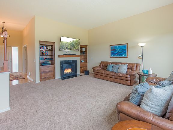 Gas burning fireplace.